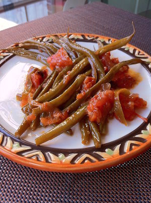 Ejotes con Achiote