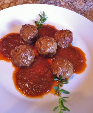 Meatballs with Chile – Albóndigas de Chile Ancho