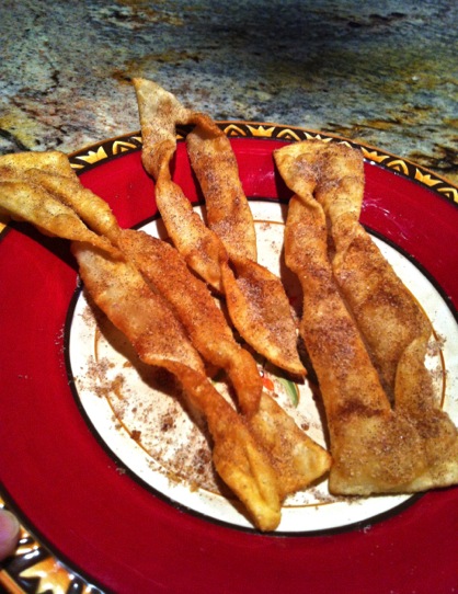 Buñuelos, New Year’s Eve Tradition — “¡Feliz Año Nuevo!”