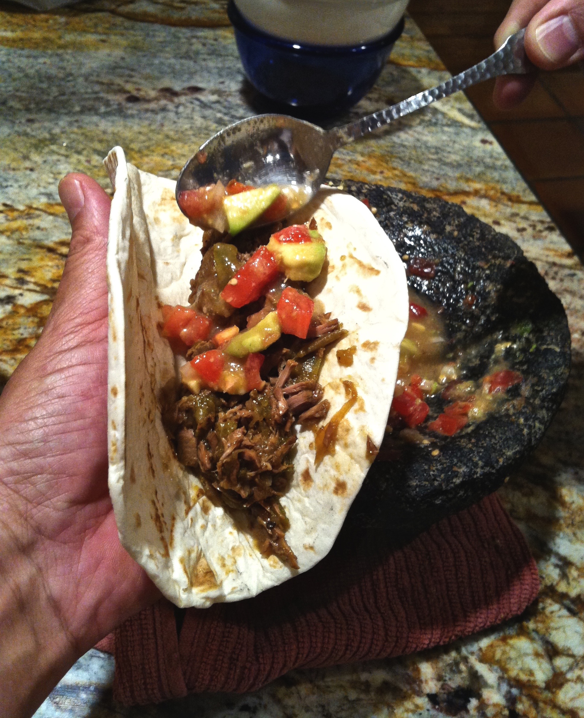 Crockpot Carne Guisada – Guacamole Salsa