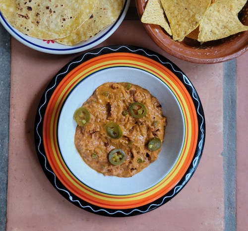 Chorizo Bean Dip –  Frijoles Con Chorizo!